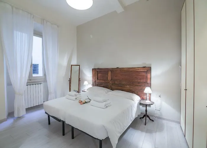 Pontormo By Mmega Apartment Florence