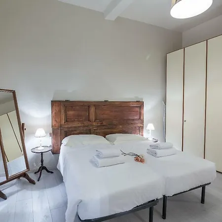 Διαμέρισμα Pontormo By Mmega *